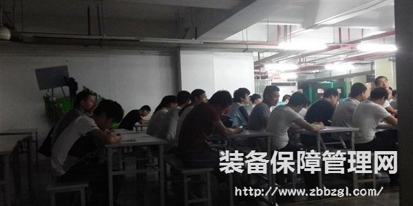 蘋果中國血汗工廠：一個月加班109小時 沒假期
